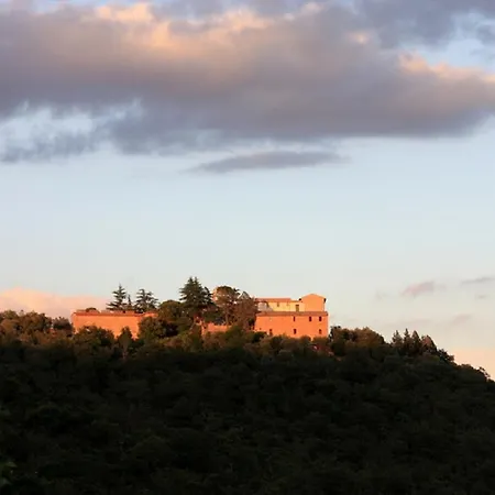 Casale Monticchio *