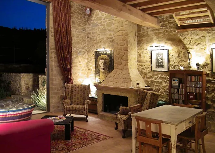 Casale Monticchio * Marsciano